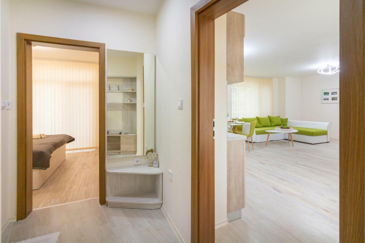 Domus Apartments Grand Plovdiv Ngoại thất bức ảnh