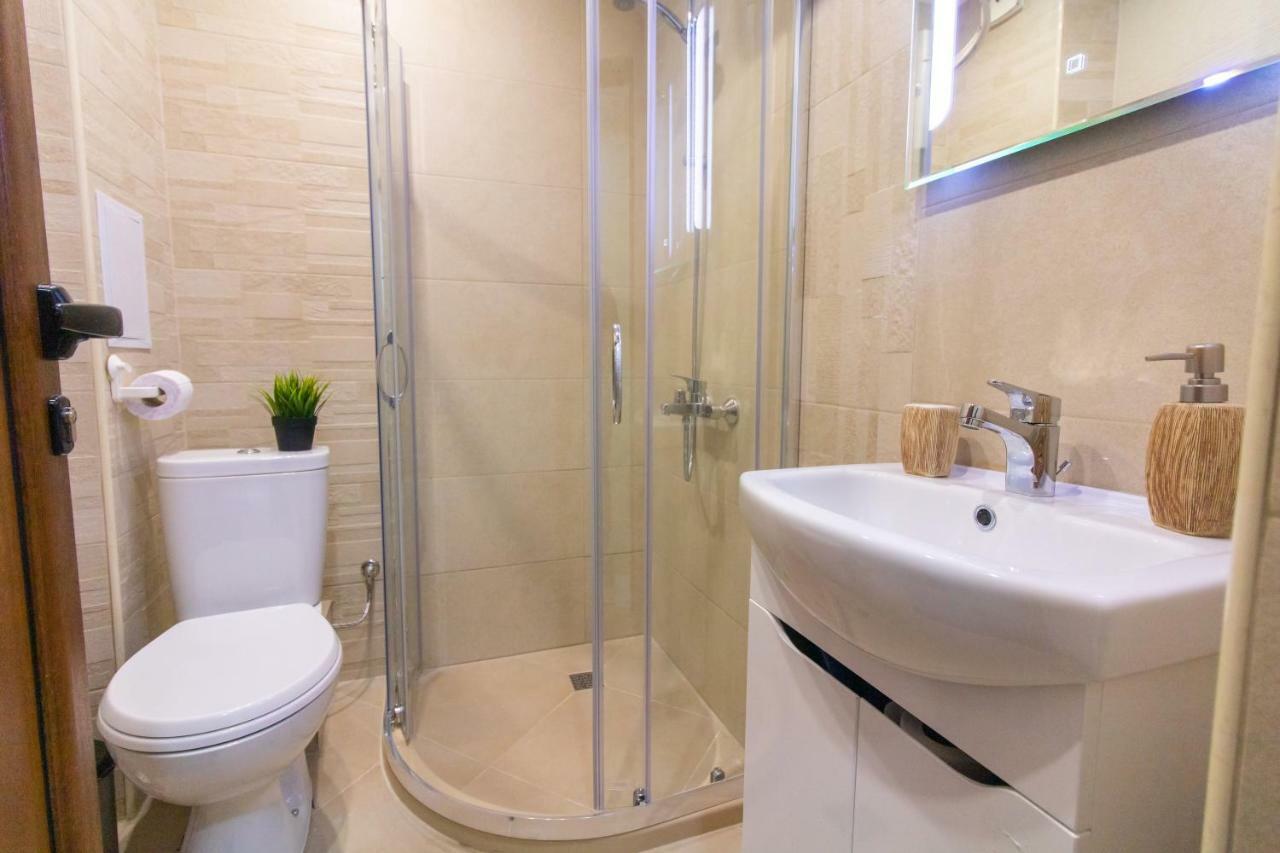 Domus Apartments Grand Plovdiv Ngoại thất bức ảnh