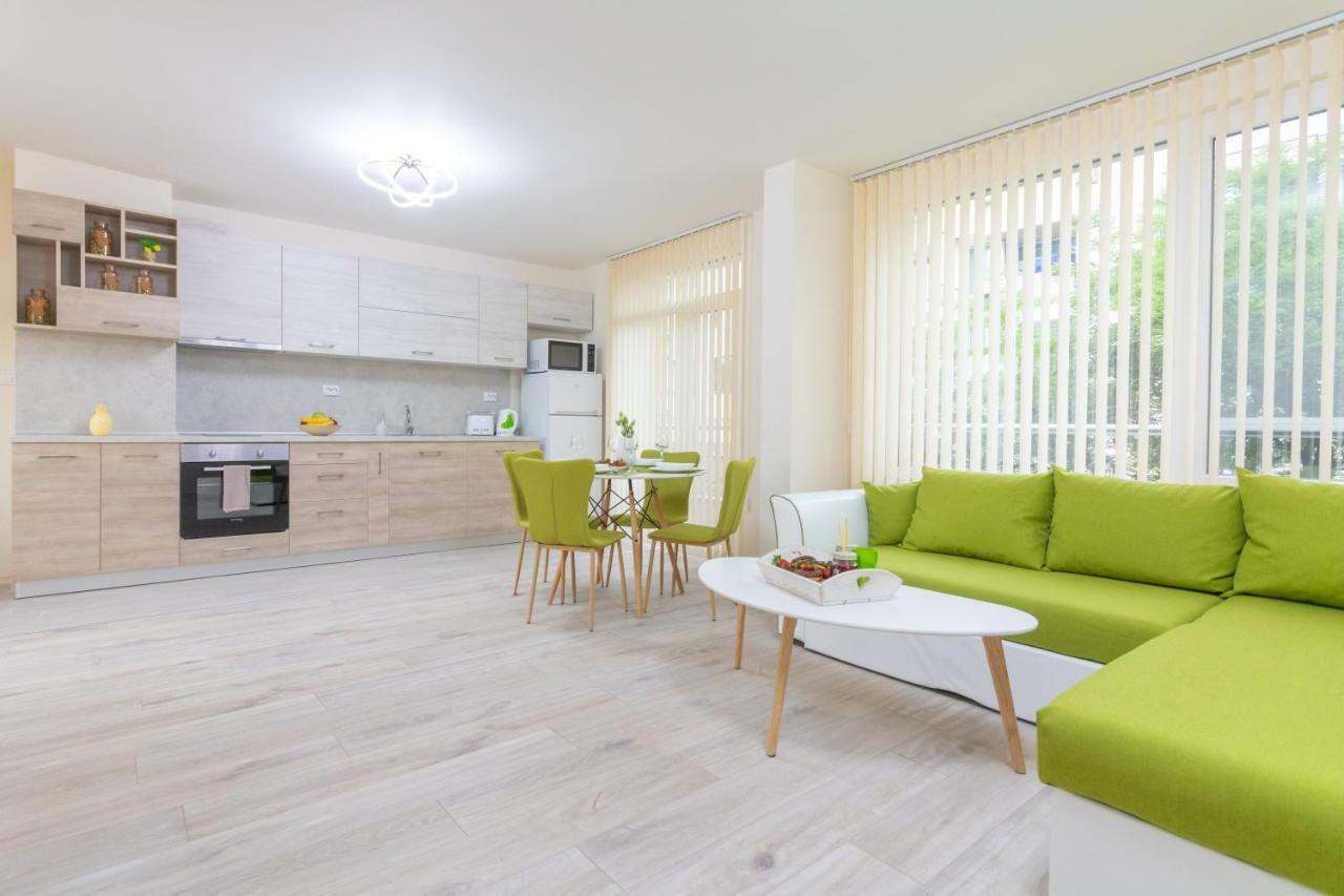 Domus Apartments Grand Plovdiv Ngoại thất bức ảnh