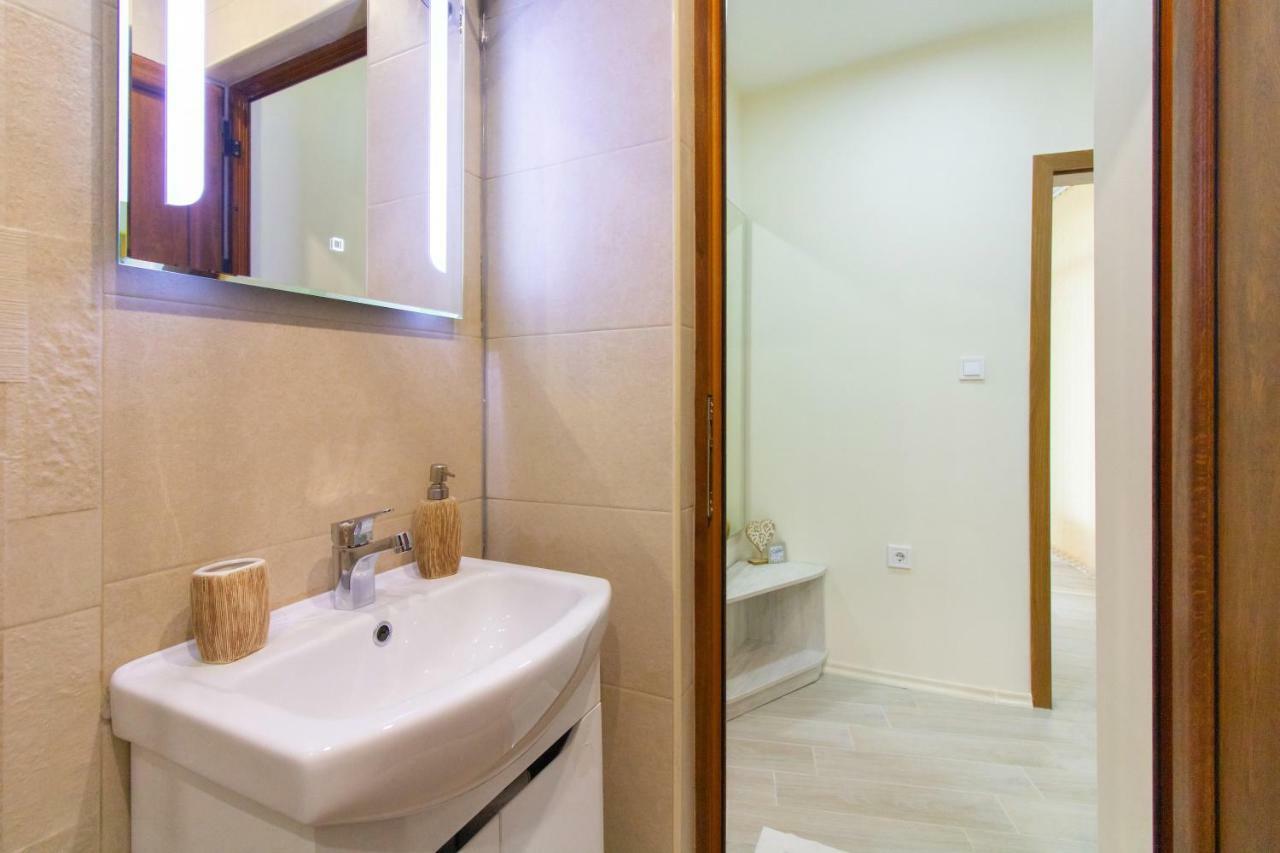 Domus Apartments Grand Plovdiv Ngoại thất bức ảnh