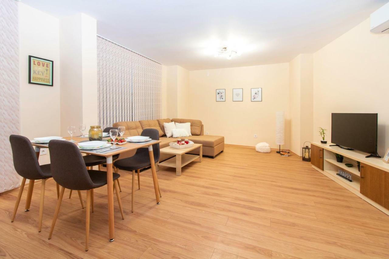 Domus Apartments Grand Plovdiv Ngoại thất bức ảnh