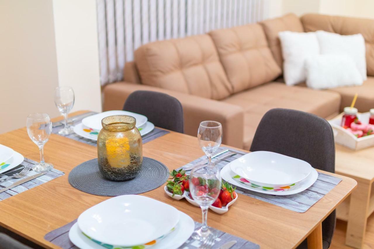 Domus Apartments Grand Plovdiv Ngoại thất bức ảnh